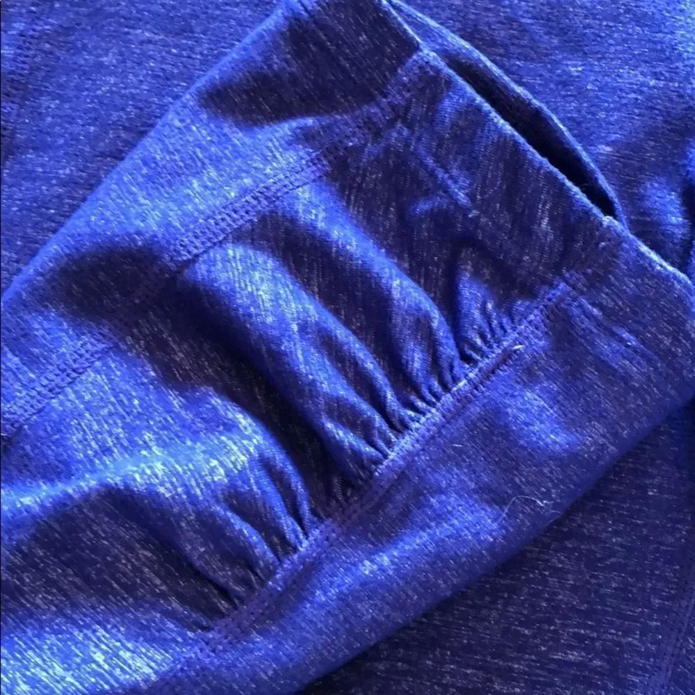 EUC Athleta Purple Shimmer Capris with Ruching MED